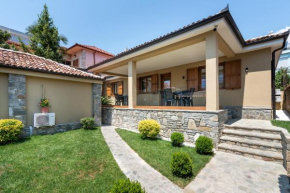 Villa Zoi A Stay to Remember I Guesthouse inside Elbasan Castle I Via Egnatia I Old Town